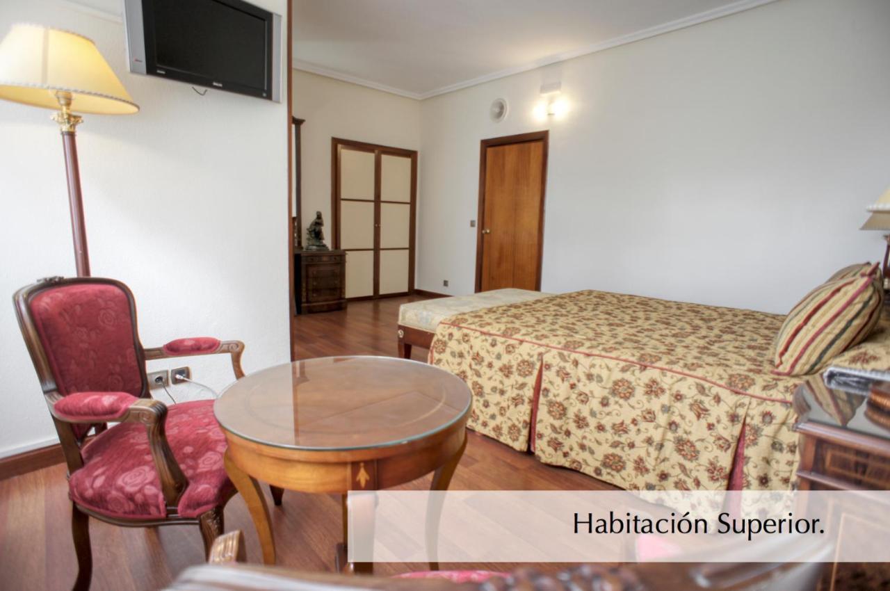 Hotel Montermoso Аранда де Дуеро Екстериор снимка