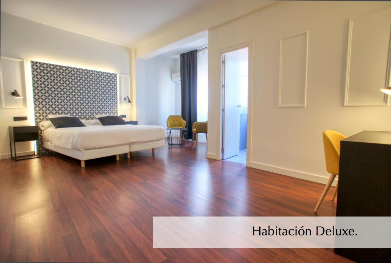Hotel Montermoso Аранда де Дуеро Екстериор снимка