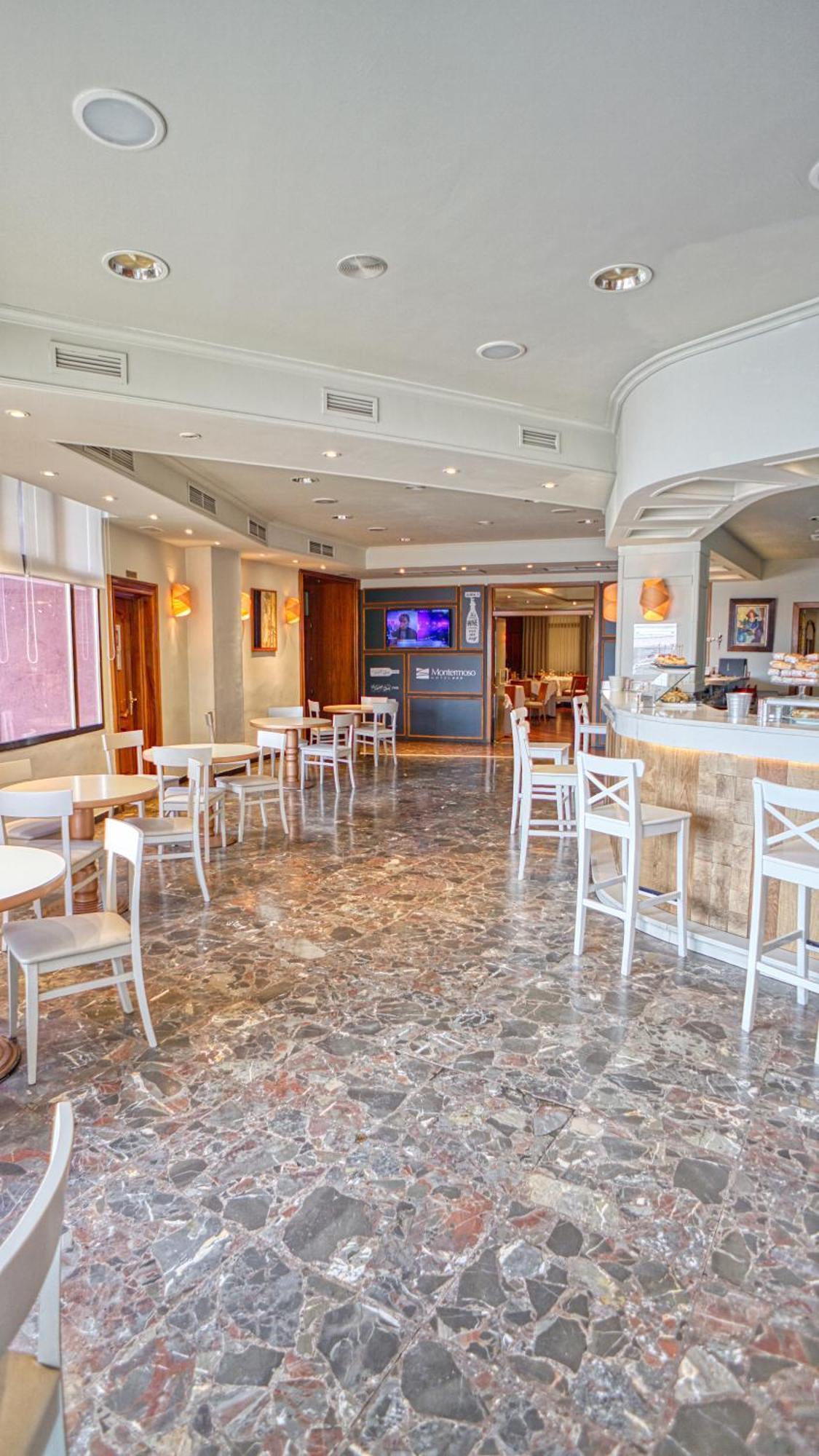 Hotel Montermoso Аранда де Дуеро Екстериор снимка