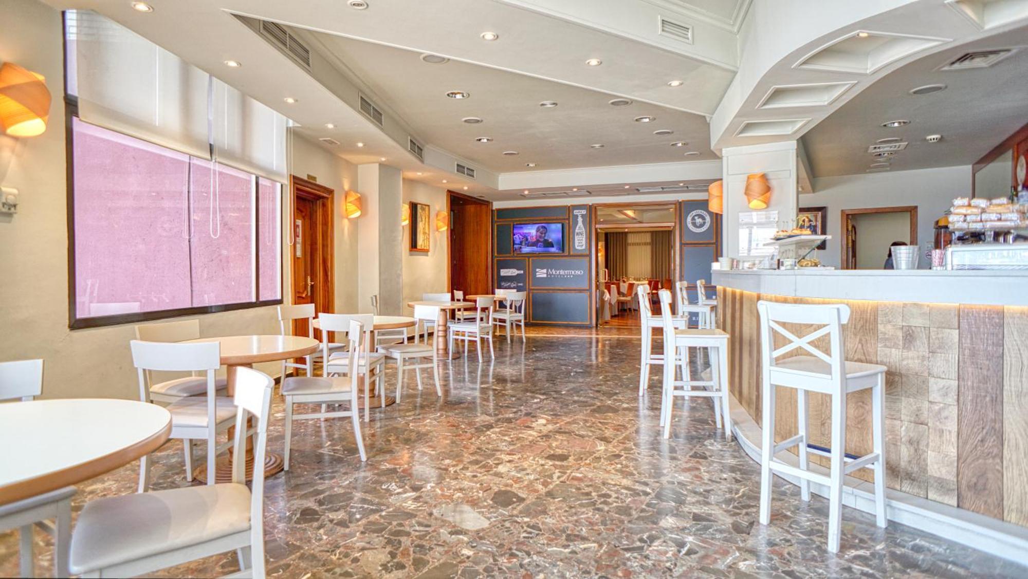 Hotel Montermoso Аранда де Дуеро Екстериор снимка